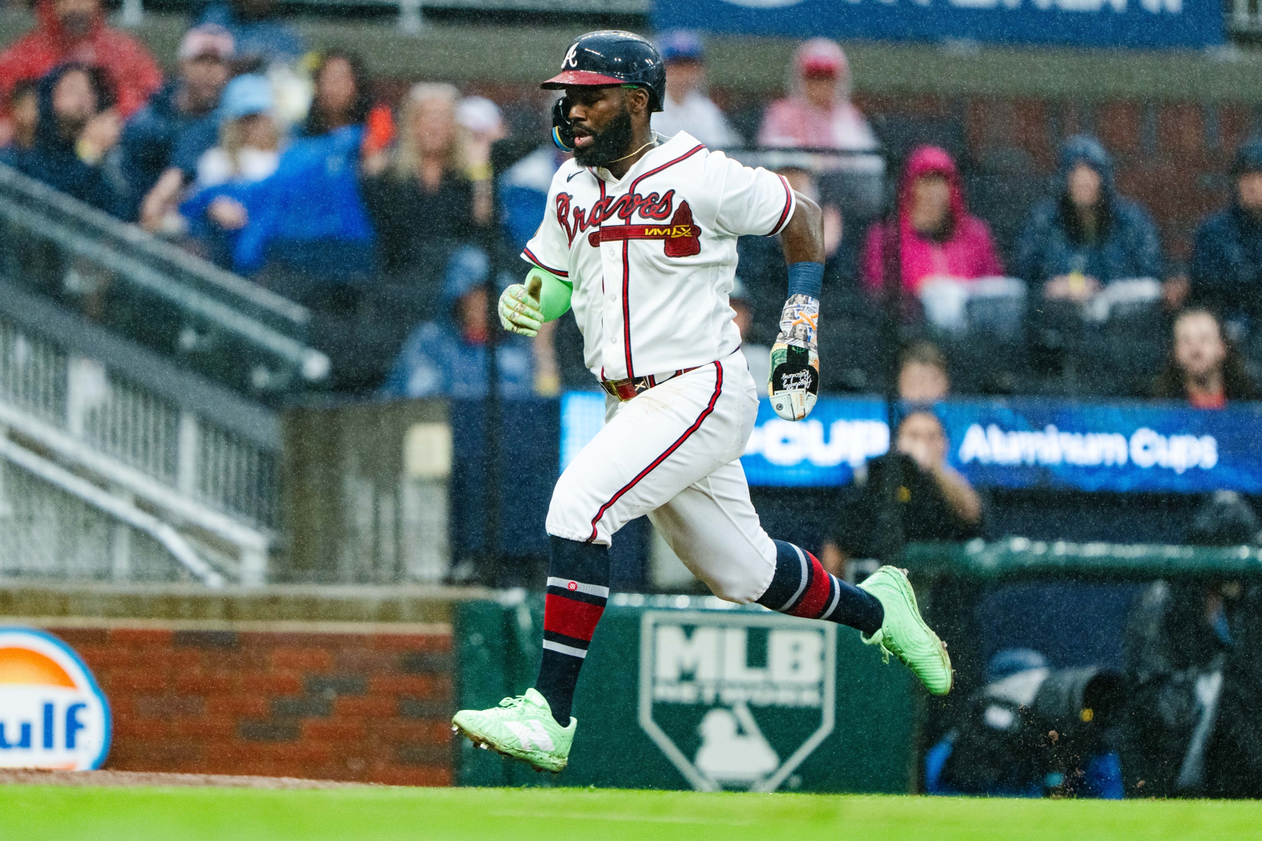 Michael Harris II scores in the first innings vs. the Giants
