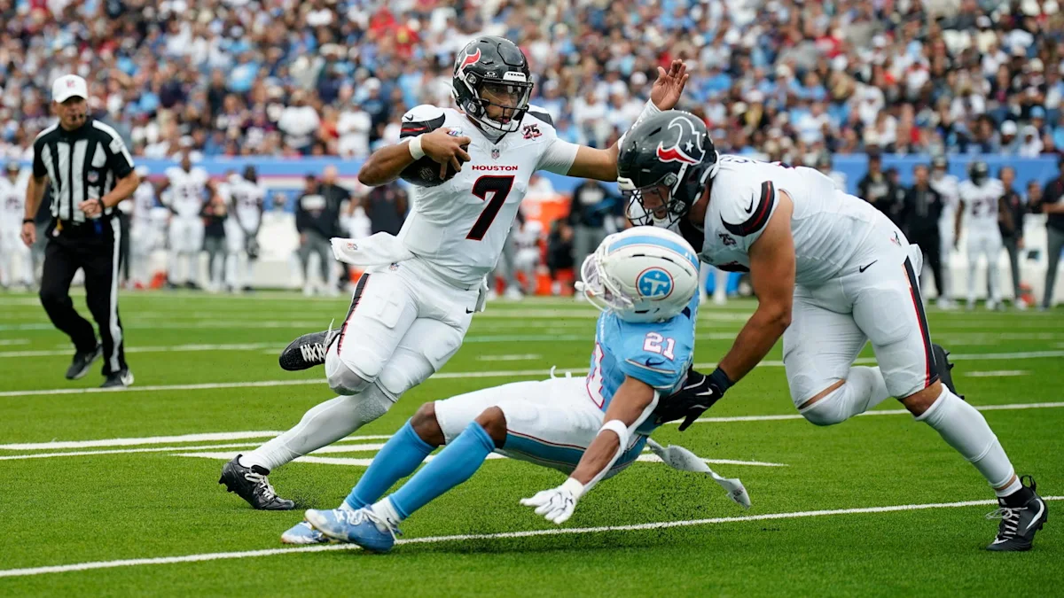 C.J. Stroud runs for a touchdown